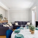 Apartamento Plaza De La Merced 4 Habitaciones